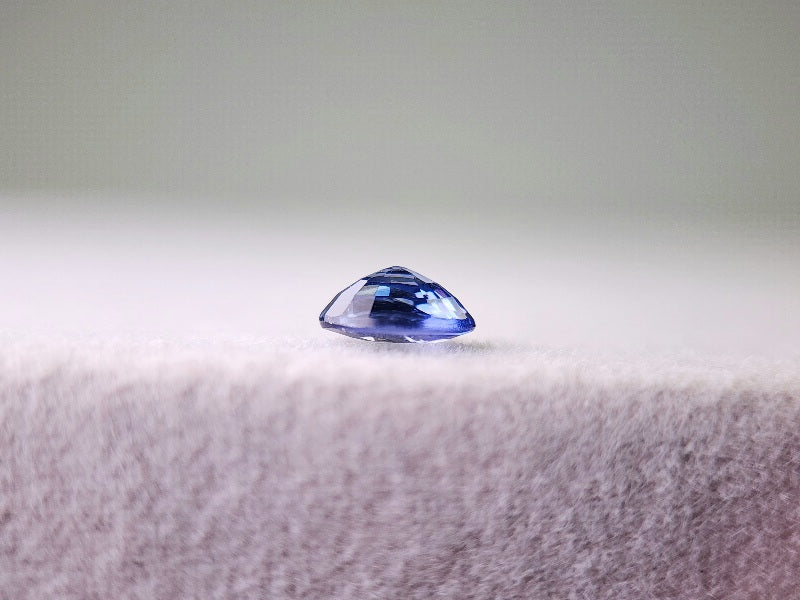 0904-14　サファイア　0.47ct