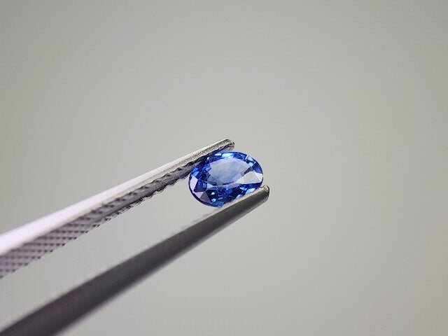 0904-15　サファイア　0.41ct