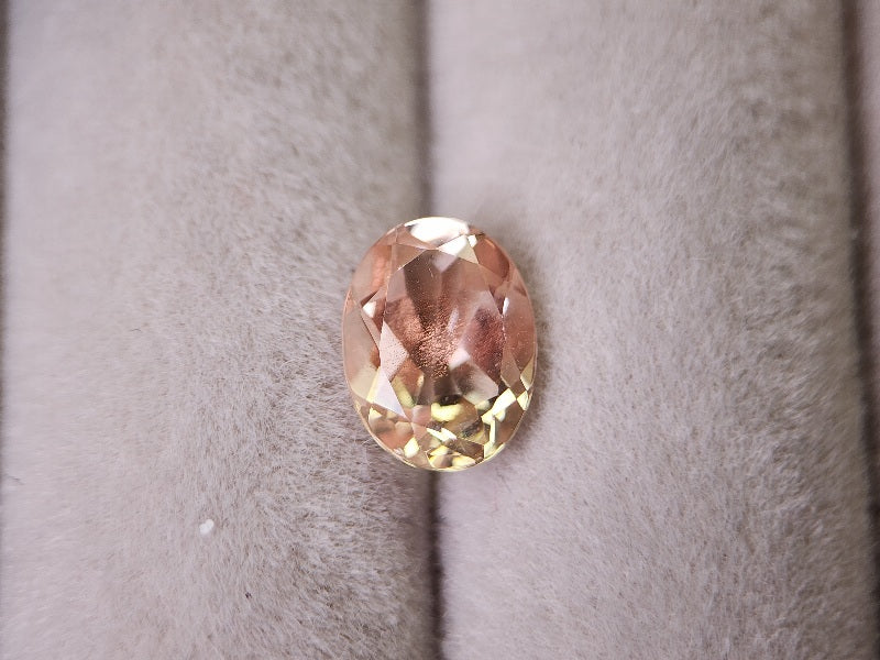 0943-1　オレゴンサンストーン　1.54ct