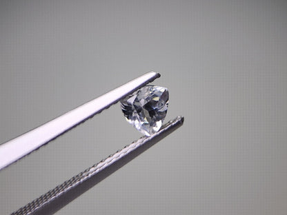 0945-1　フェナカイト　0.39ct
