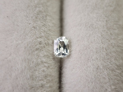 0945-2　フェナカイト　0.26ct