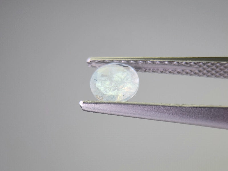 0008-2-3　シンデレラアクアマリン　0.38ct