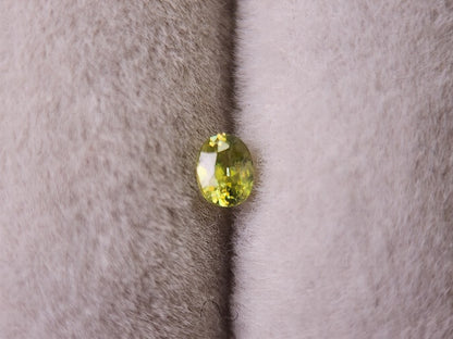 0932-1-1　スフェーン　0.15ct