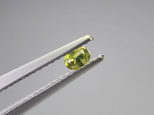 0932-1-4　スフェーン　0.13ct