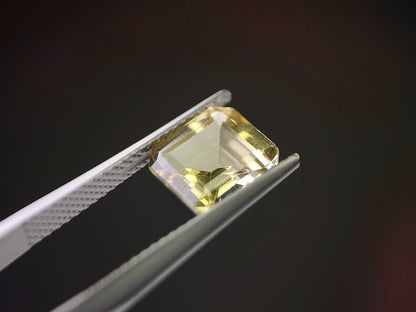 0473-1　イエローグリーンアパタイト　2.71ct