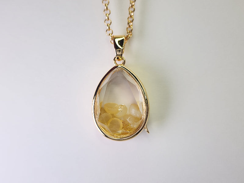 - nui ＆ me - （ぬいとわたし）／ イエロー[雫型トップ]