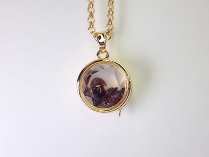 - nui ＆ me - （ぬいとわたし）／ レッド [丸型トップ]