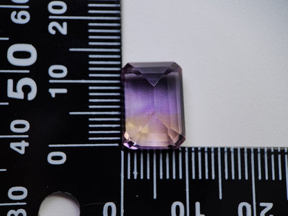 0117-1　アメトリン　7.85ct