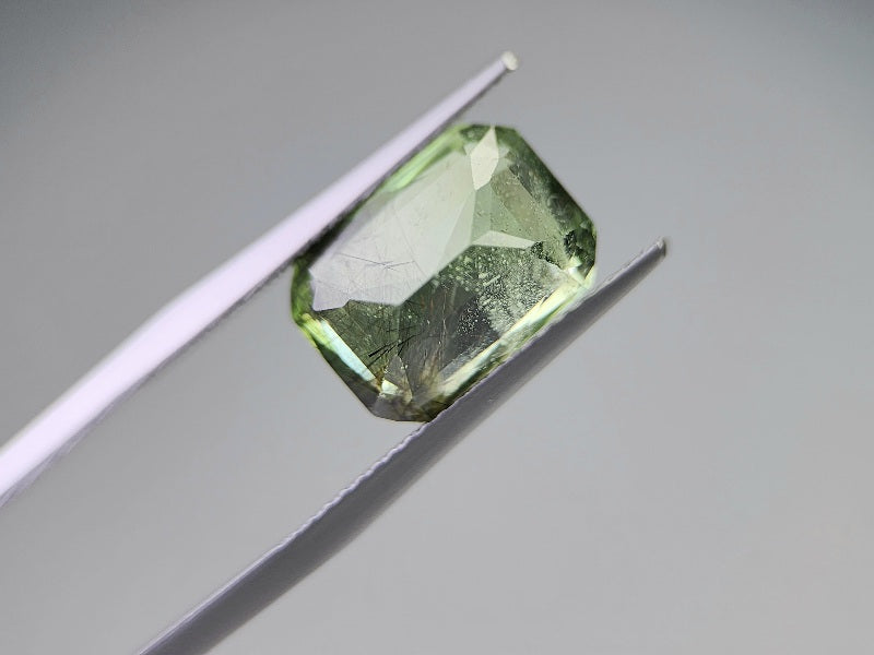 0196-1　ルチルペリドット　6.20ct