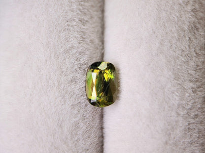 0197-2　クロムスフェーン　0.85ct