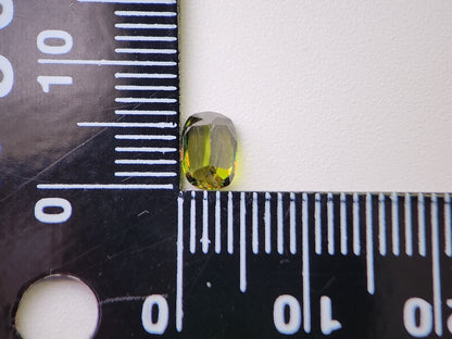 0197-2　クロムスフェーン　0.85ct