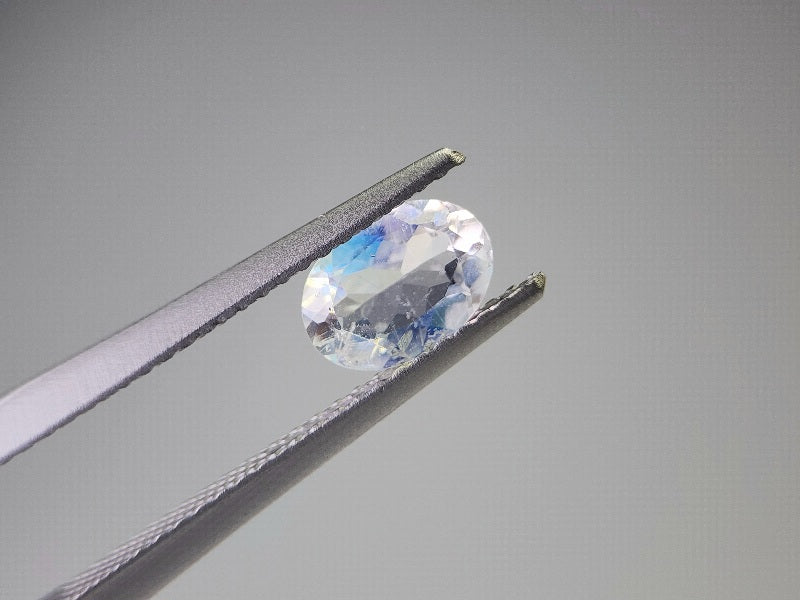 0761-1　アンデシンラブラドライト　0.63ct