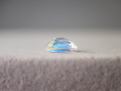 0761-1　アンデシンラブラドライト　0.63ct