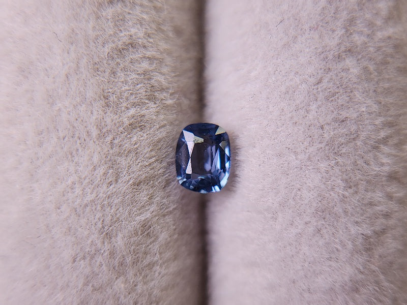 0929-12　ブルースピネル　0.28ct