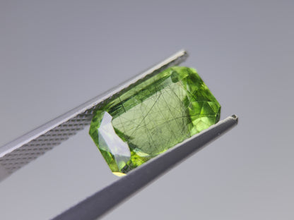 0196-2　ルチルペリドット　5.62ct