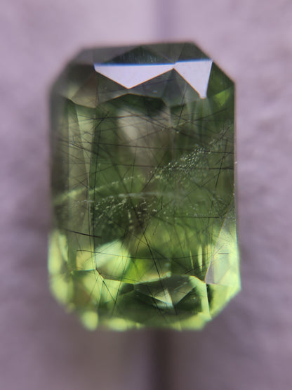 0196-2　ルチルペリドット　5.62ct