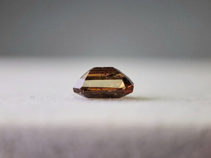 0556-1　アキシナイト　1.24ct