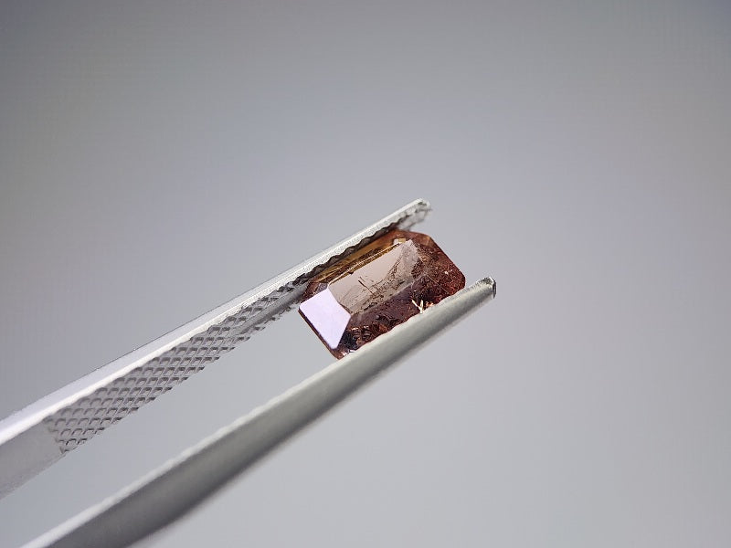 0556-2　アキシナイト　1.20ct