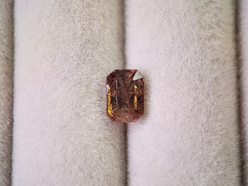 0556-2　アキシナイト　1.20ct