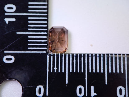 0556-2　アキシナイト　1.20ct