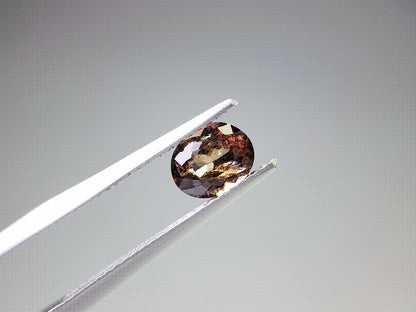 0556-3　アキシナイト　1.06ct