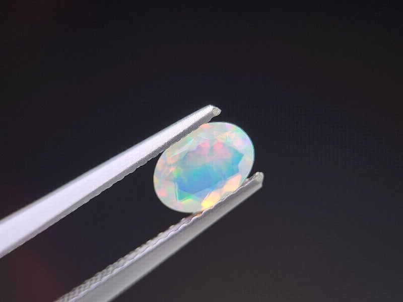 0909-2-11　オパール　0.47ct