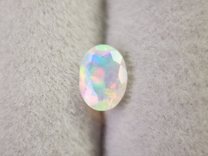 0909-2-11　オパール　0.47ct