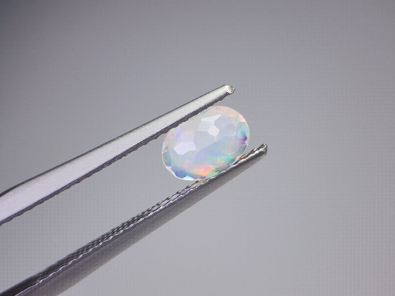 0909-2-13　オパール　0.45ct