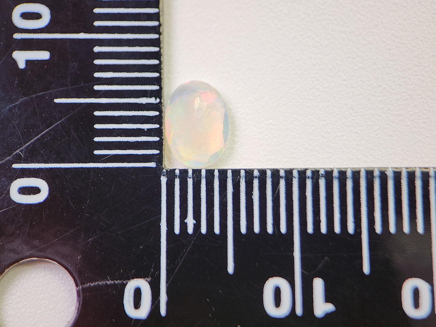 0909-2-13　オパール　0.45ct