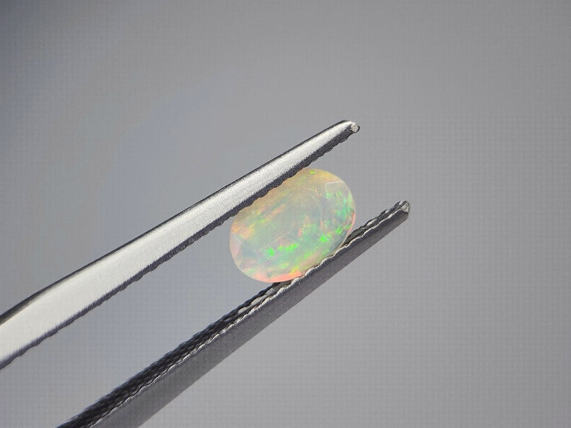 0909-2-14　オパール　0.28ct