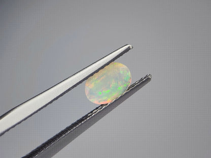 0909-2-14　オパール　0.28ct