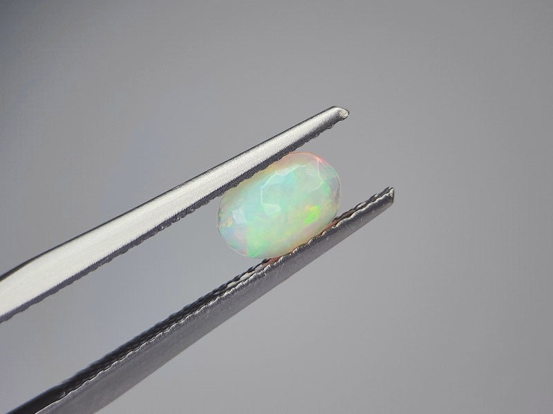 0909-2-14　オパール　0.28ct