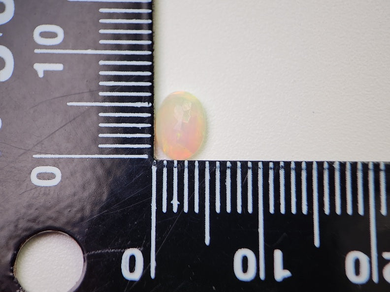 0909-2-14　オパール　0.28ct