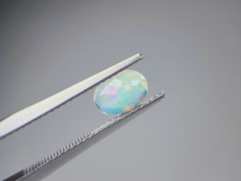 0909-2-15　オパール　0.42ct