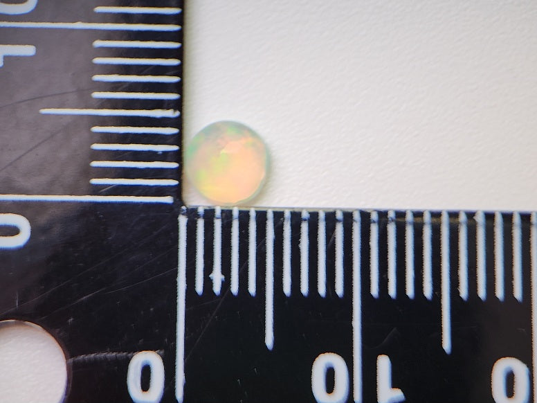 0909-4-7　オパール　0.27ct