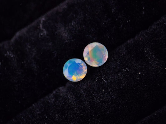 0909-5-8　オパール2石セット