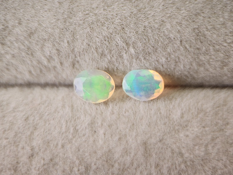 0909-7-9　オパール2石セット
