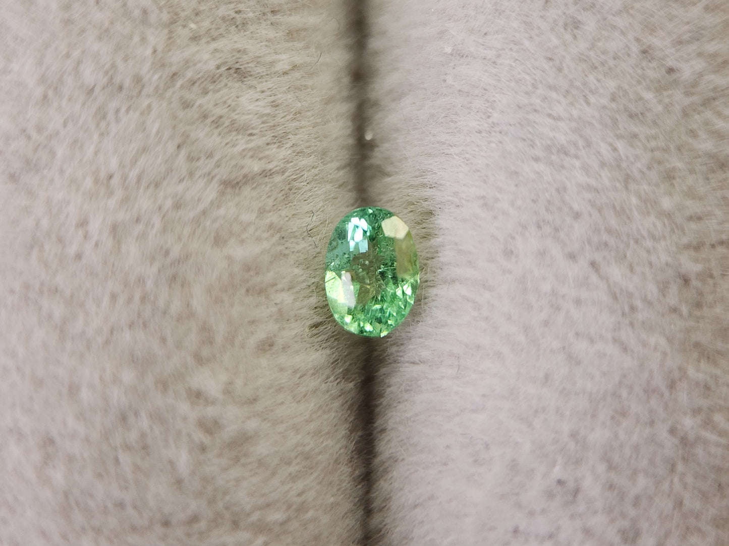 0003-29　コーネルピン　0.17ct