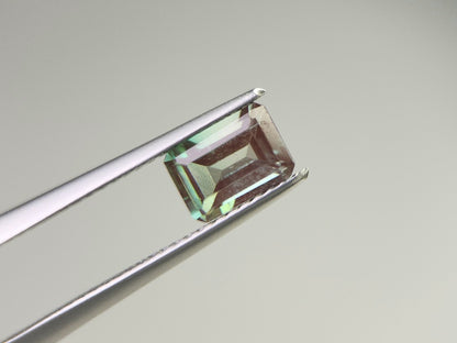 0504-6　カラーチェンジアンデシン　0.96ct