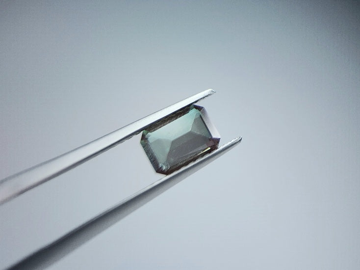 0504-7　カラーチェンジアンデシン　0.90ct