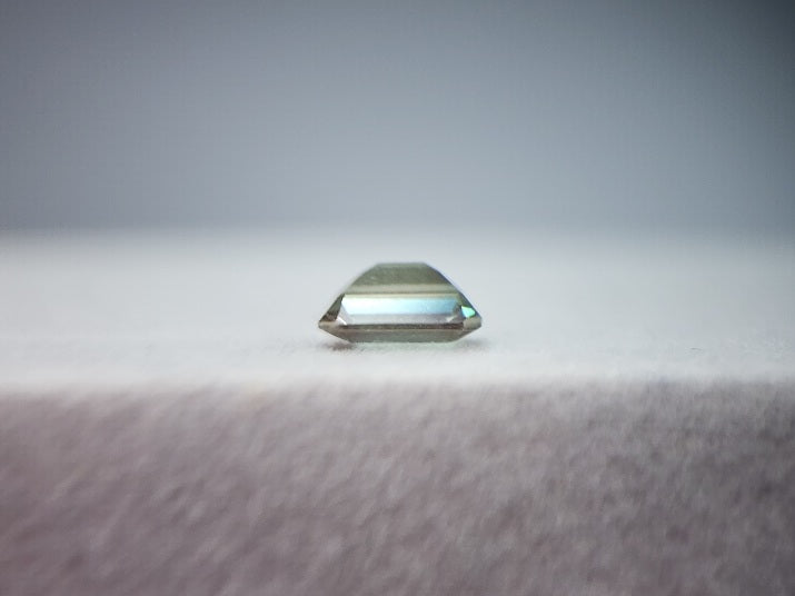 0504-7　カラーチェンジアンデシン　0.90ct