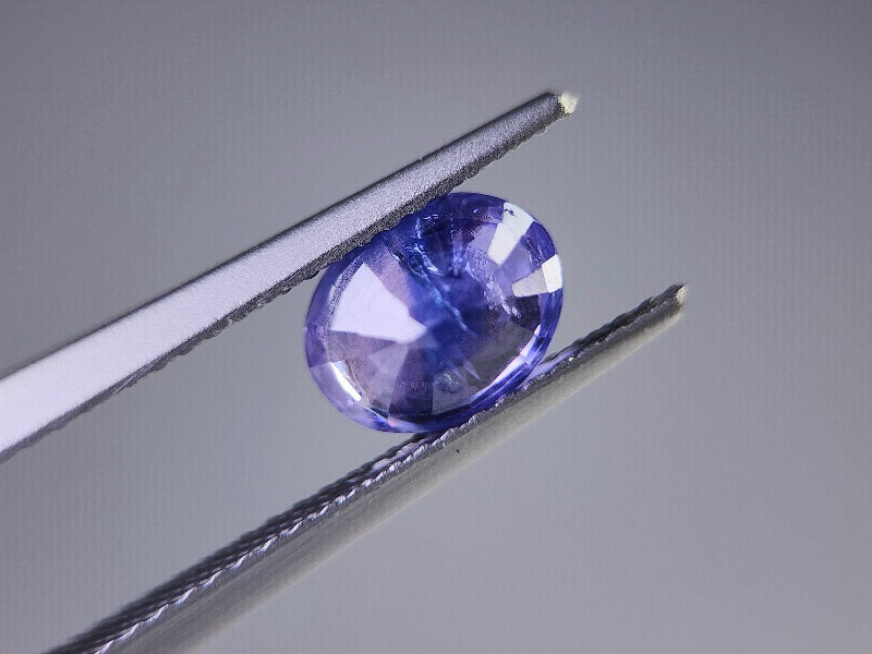 0904-18　サファイア　1.71ct