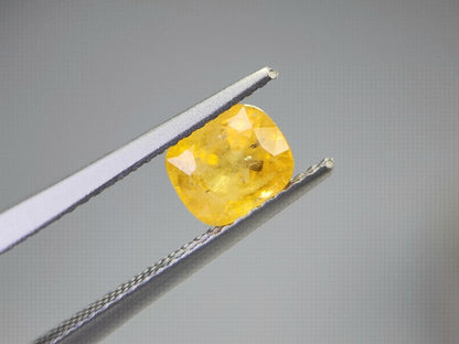 0904-28　サファイア　1.47ct