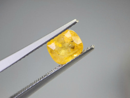 0904-28　サファイア　1.47ct