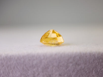0904-28　サファイア　1.47ct