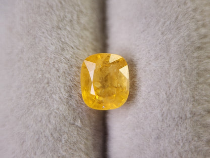 0904-28　サファイア　1.47ct