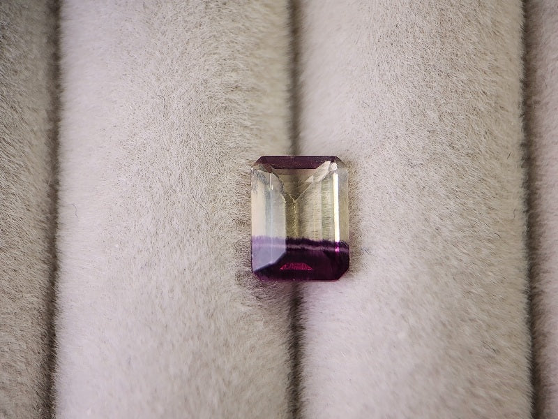 0125-6　フローライト　2.07ct