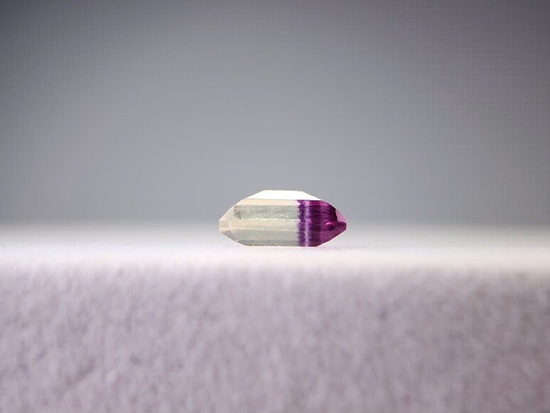 0125-7　フローライト　1.58ct