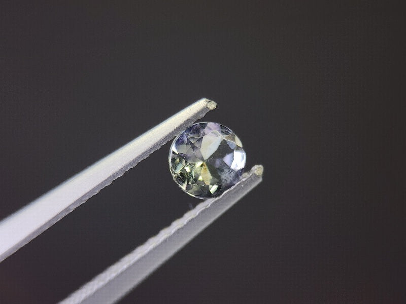 0657-22-3　ゾイサイト　0.29ct