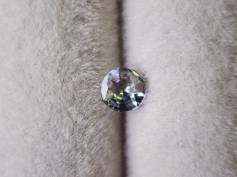 0657-22-3　ゾイサイト　0.29ct